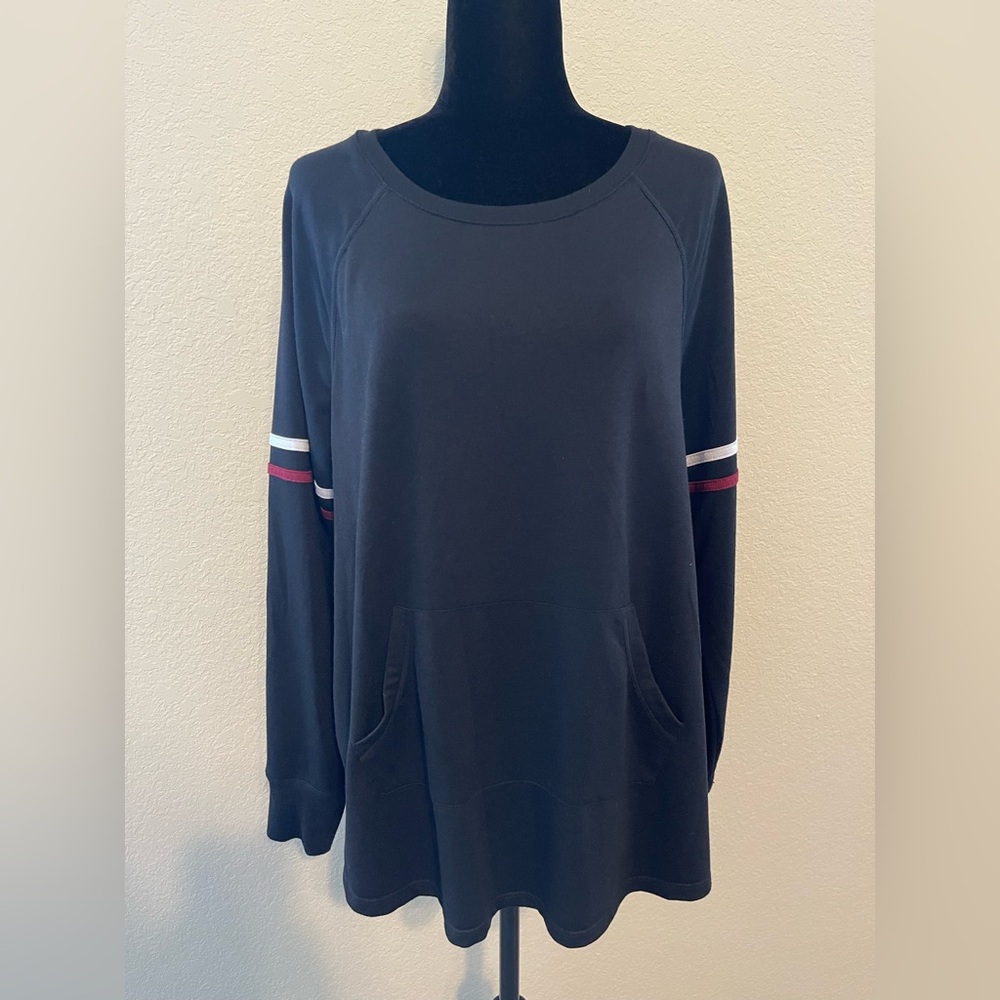 Torrid active black long sleeve shirt SZ 1